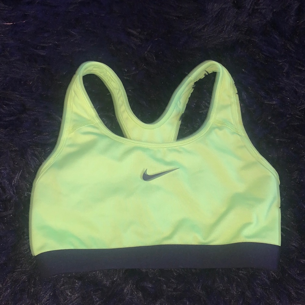 nike sports bra